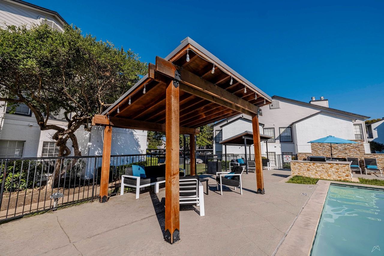 Veridian Place - Photo 4 of 45