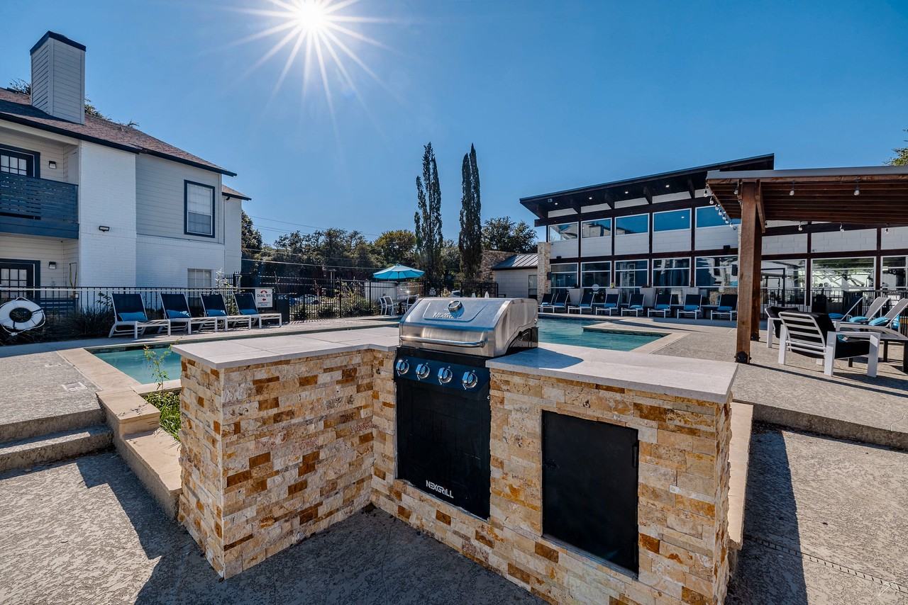 Veridian Place - Photo 6 of 45
