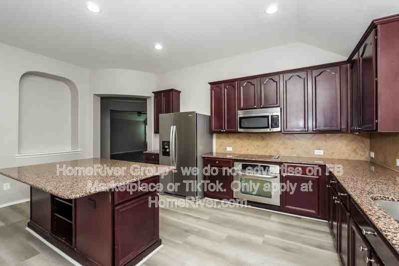 1520 Birds Eye Rd - Photo 5 of 22