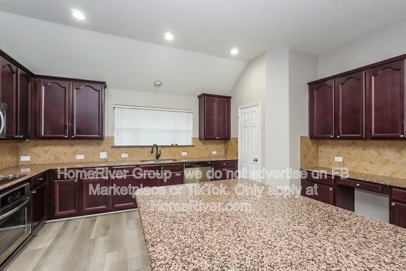 1520 Birds Eye Rd - Photo 7 of 22