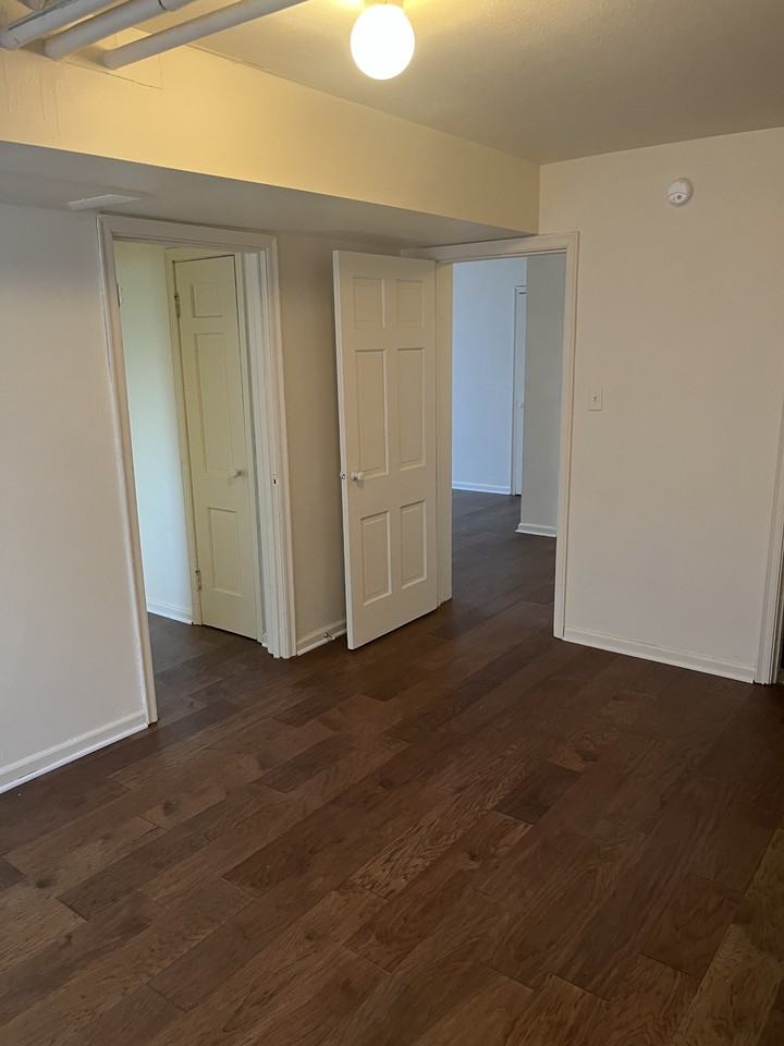 2662-2678 North Main Street - Photo 7 of 11