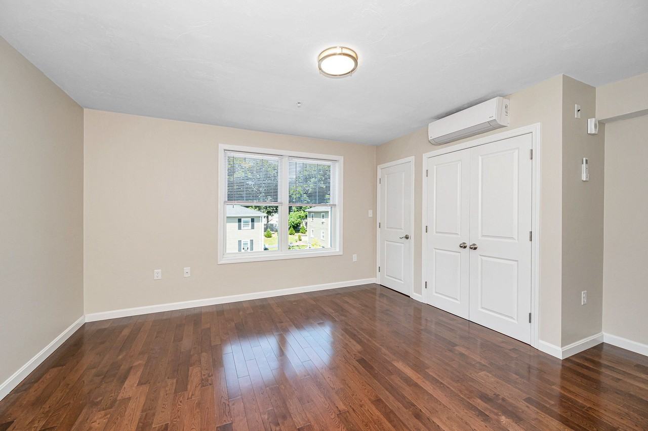 Princeton Court Apartments - Photo 7 of 23
