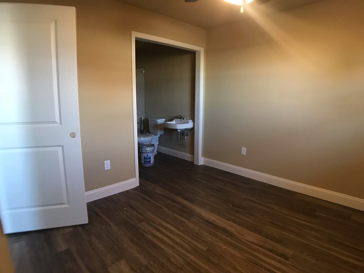 1609 Stone Street - Photo 2 of 4