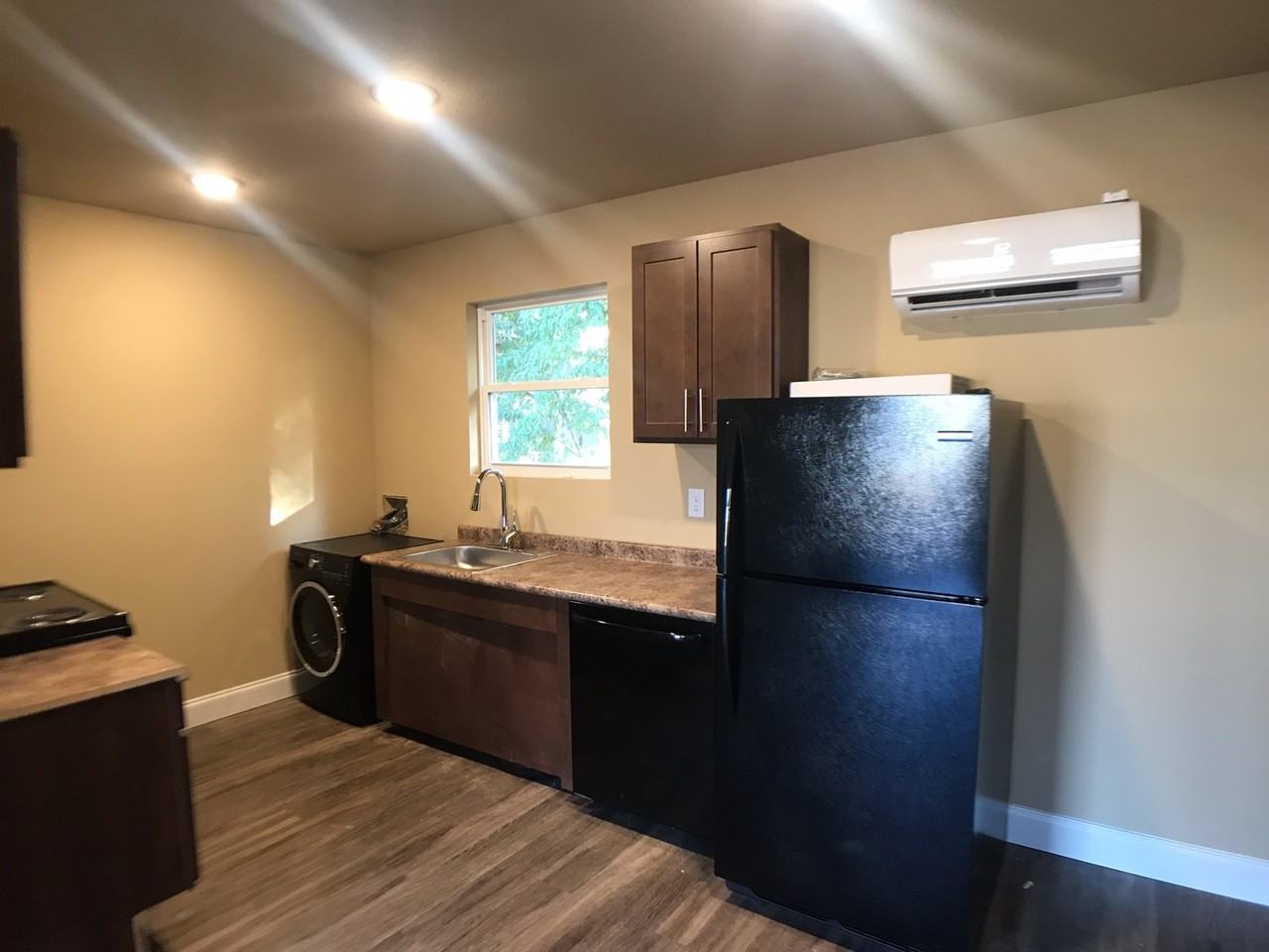 1609 Stone Street - Photo 3 of 4