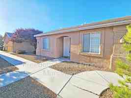 featured image of 1120 Red Butte St #1