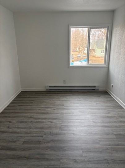 916-918 West 5th Street - Photo 5 of 8