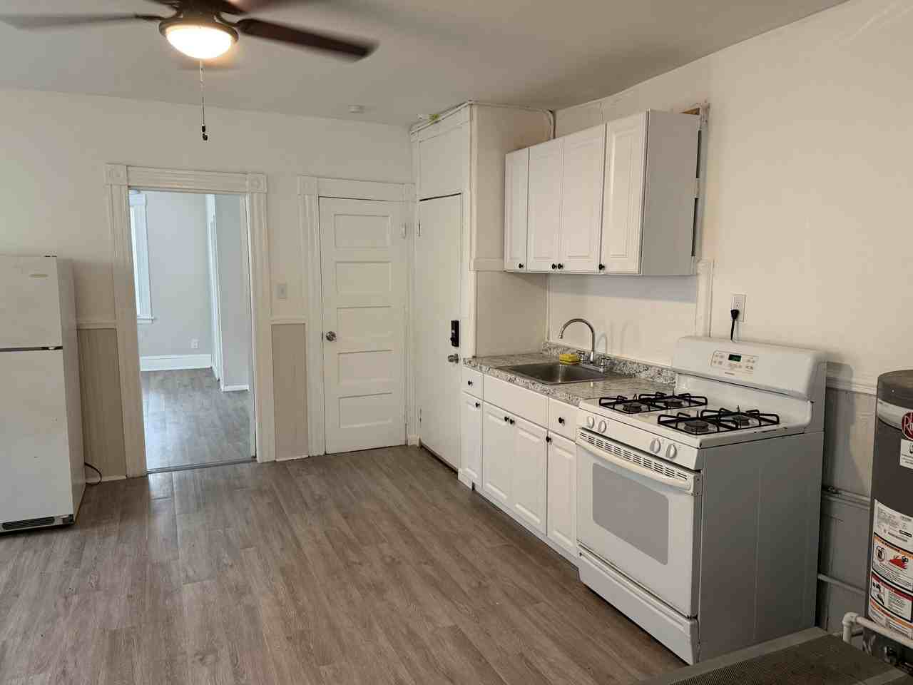 343 High Street - Photo 2 of 6