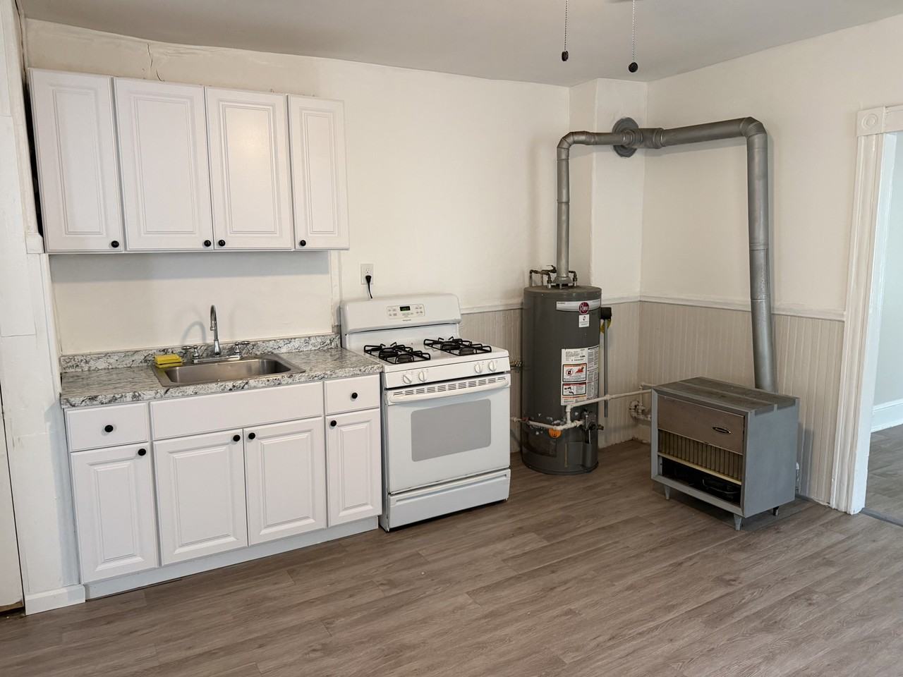 343 High Street - Photo 3 of 6