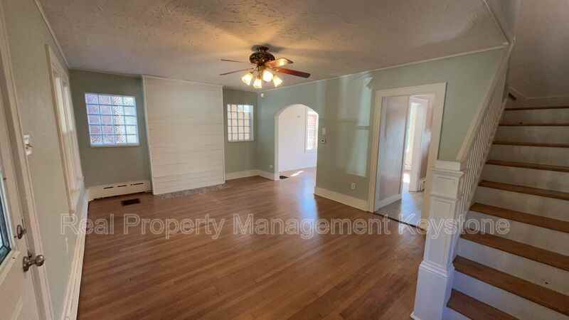 1428 Bellaire Pl - Photo 3 of 25