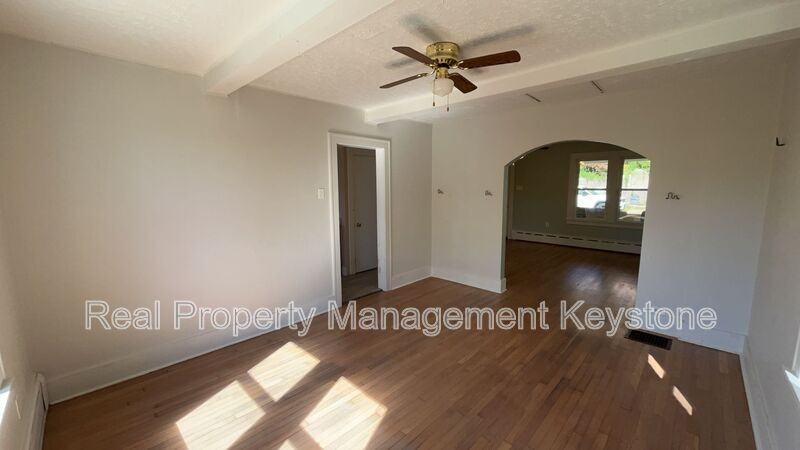 1428 Bellaire Pl - Photo 4 of 25