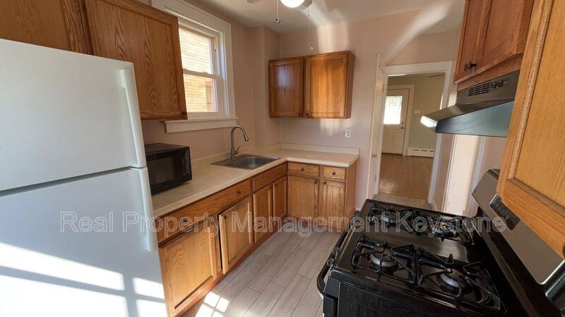 1428 Bellaire Pl - Photo 6 of 25