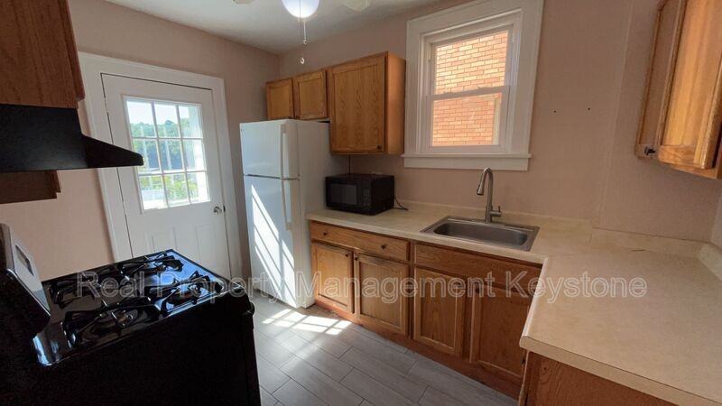 1428 Bellaire Pl - Photo 7 of 25