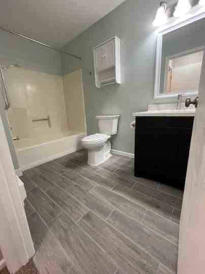 303 Birch Street - Photo 5 of 31