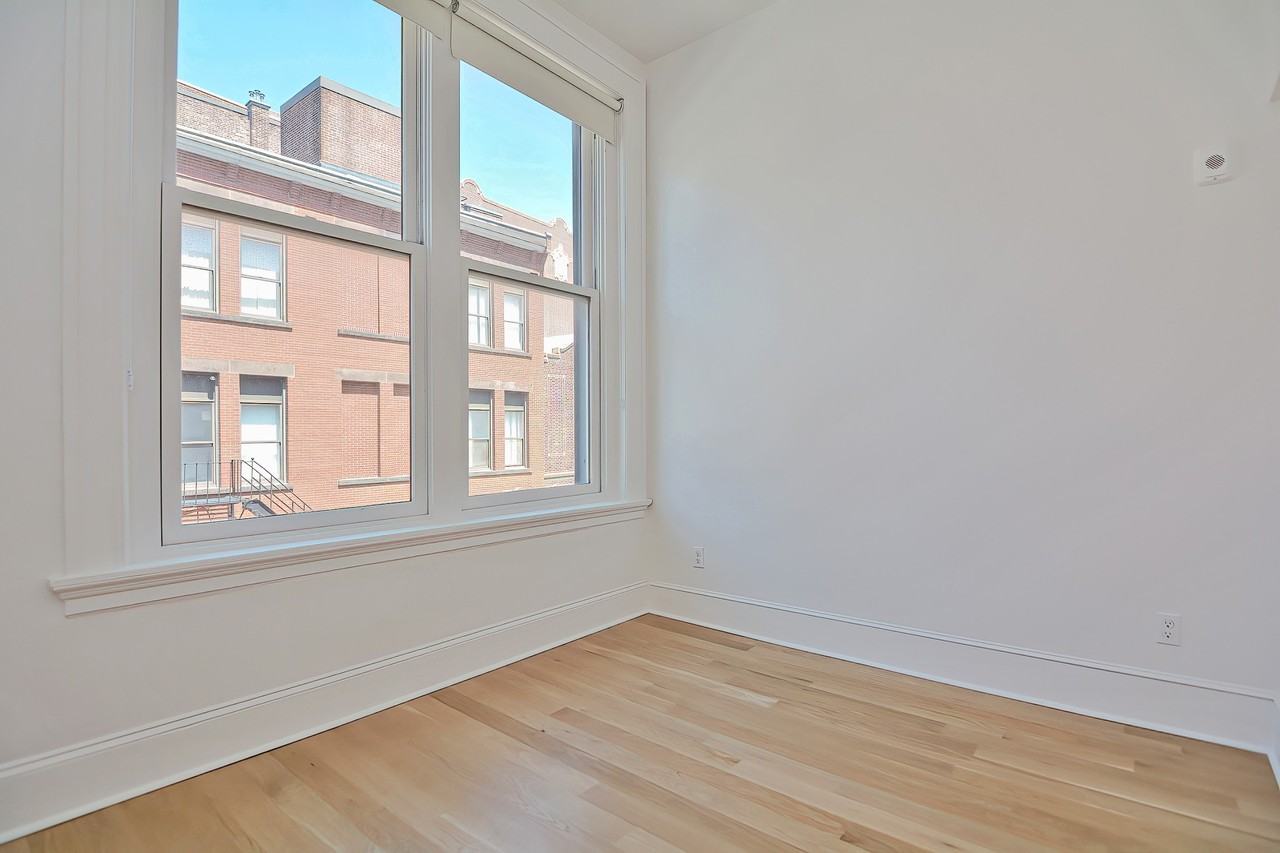244 Weybosset Street - Photo 5 of 20