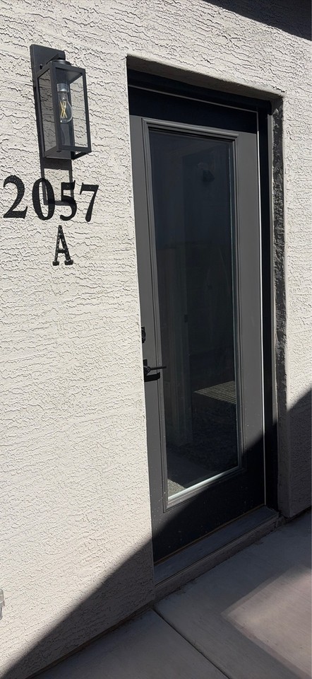 2057 East Orange Street - Photo 3 of 20