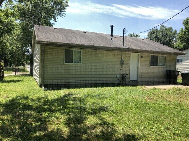 4855 Live Oak Dr - Photo 3 of 15