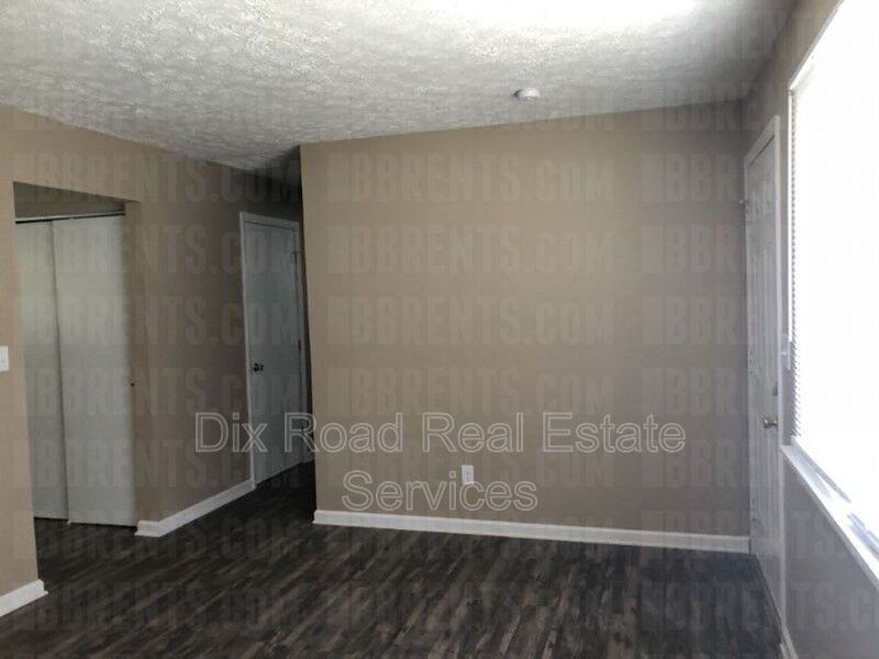 4855 Live Oak Dr - Photo 5 of 15