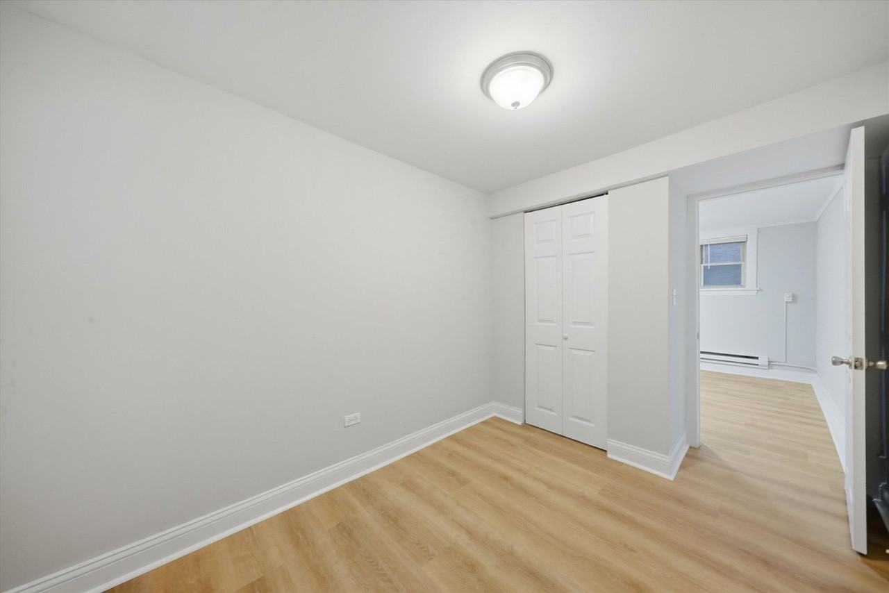 2915 George LLC - Photo 5 of 17
