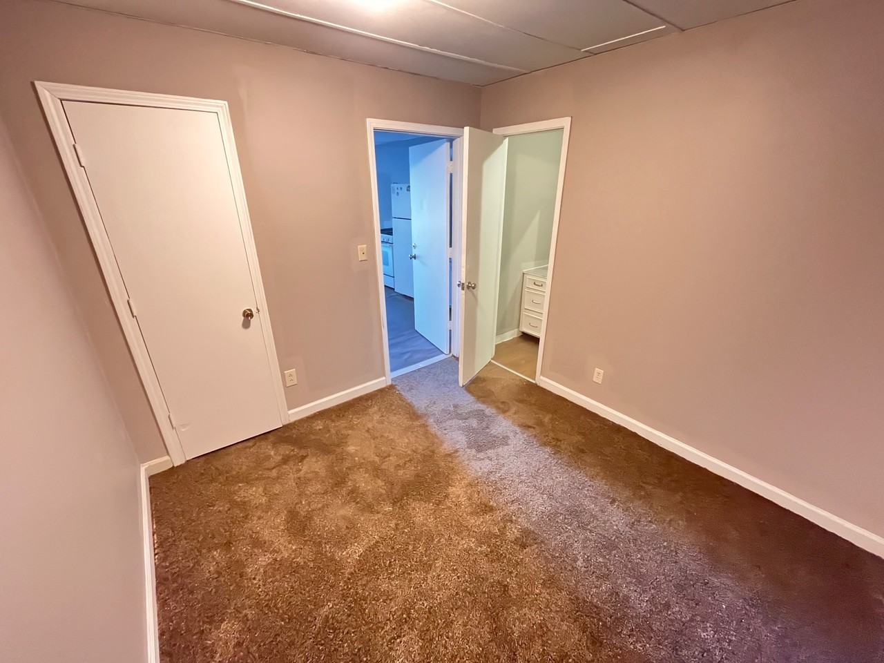 4027 DELREE STREET - Photo 2 of 3
