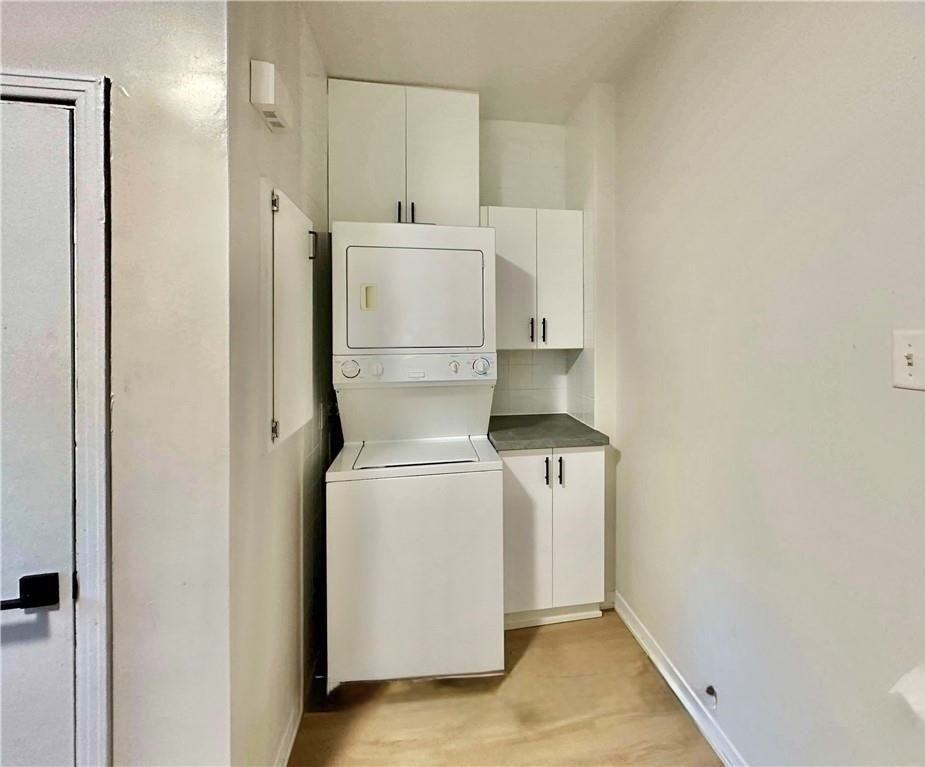 12 | 162 Ivy Crescent - Photo 2 of 10