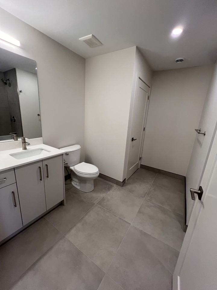 79 Marquette Avenue - Photo 5 of 27