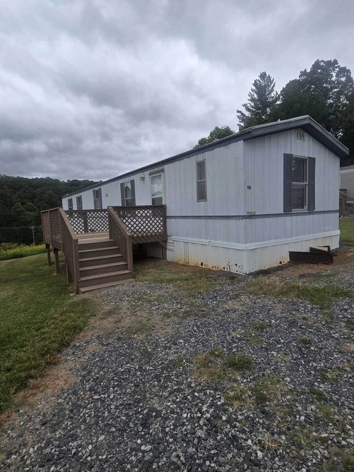 2263 New Leicester Highway - Photo 2 of 9