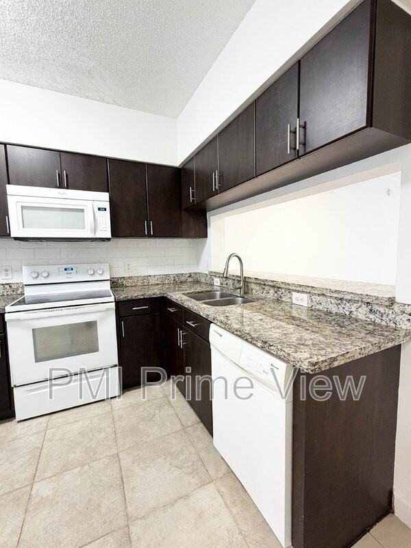 61 Whitehead Cir - Photo 5 of 28