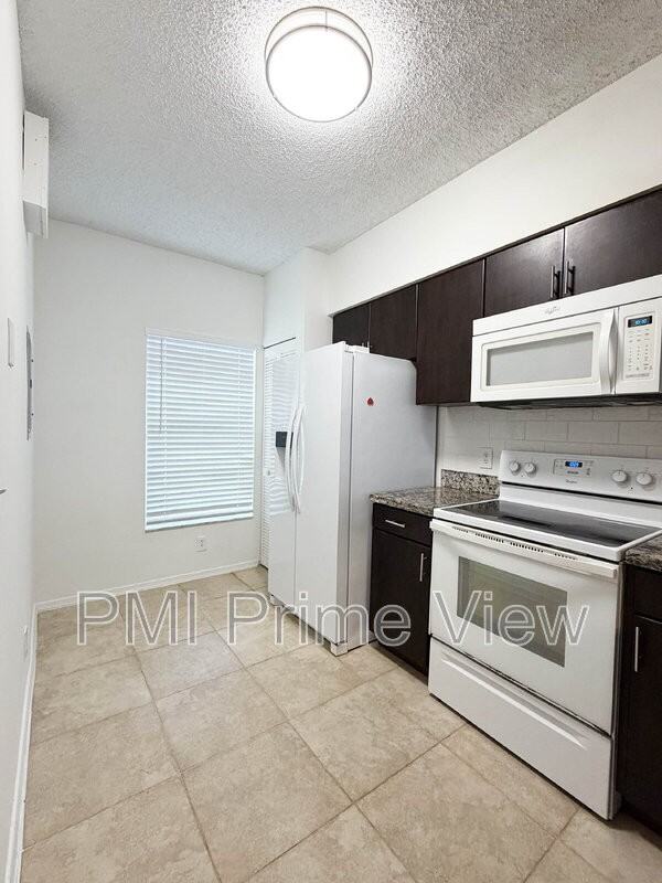 61 Whitehead Cir - Photo 6 of 28