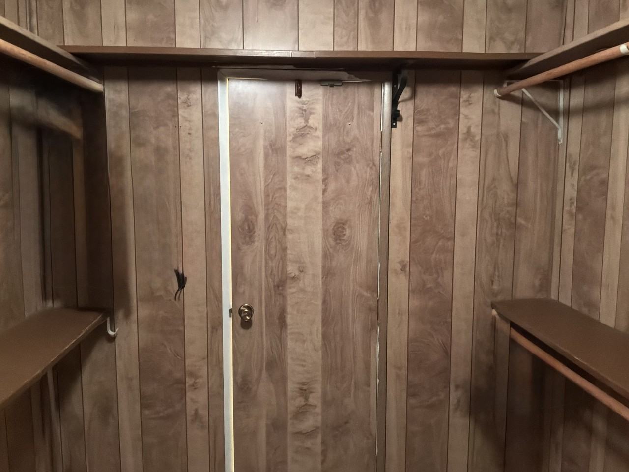 26122 Homeland Ave - Photo 5 of 10