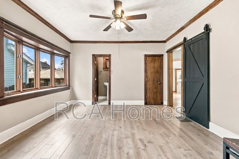 36 N Dearborn St - Photo 3 of 12