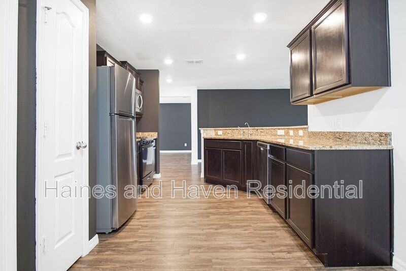 1503 Swan Lake Cir - Photo 7 of 26