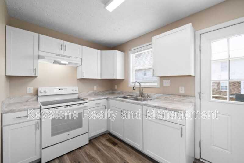 290 Thompsonville Ln #302 - Photo 6 of 15