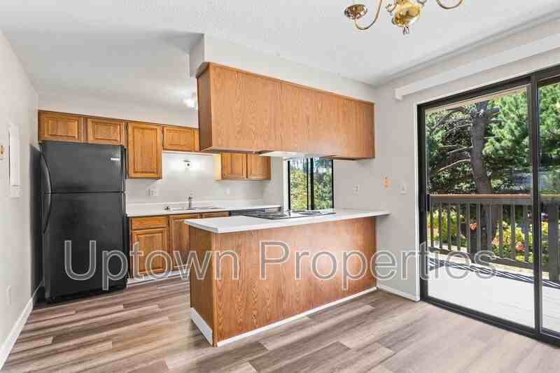 5660 Sw 180th Ave #12 - Photo 2 of 27