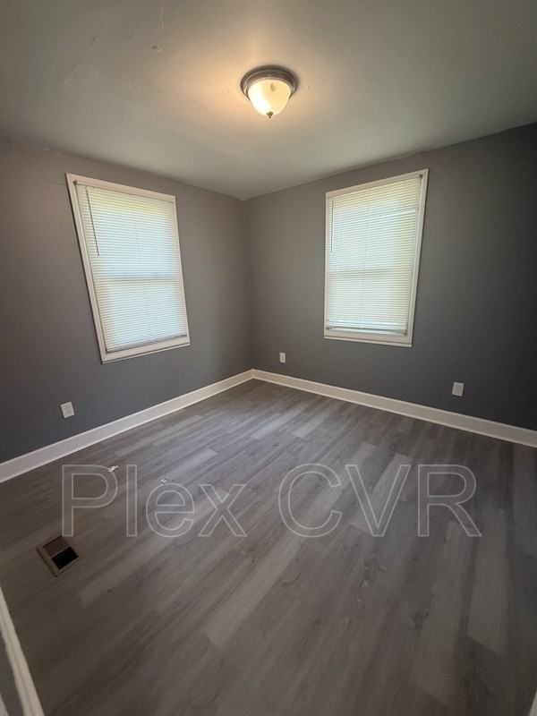 3143 Hubbard St - Photo 3 of 7
