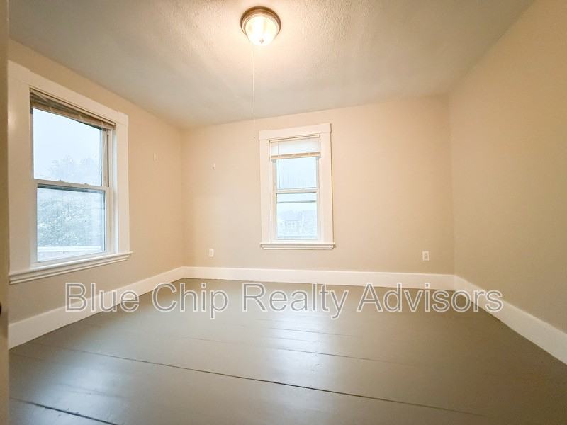 23 Taylor St #2 - Photo 6 of 6