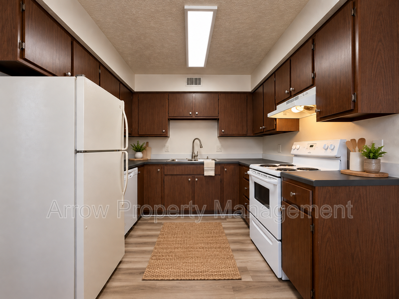 601 N 4th St - Photo 2 of 12