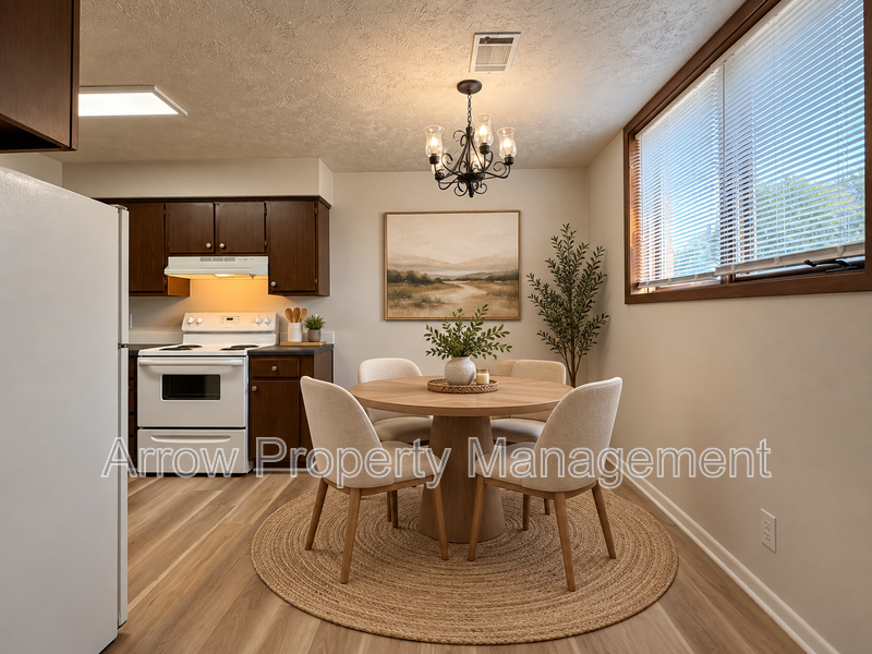 601 N 4th St - Photo 3 of 12