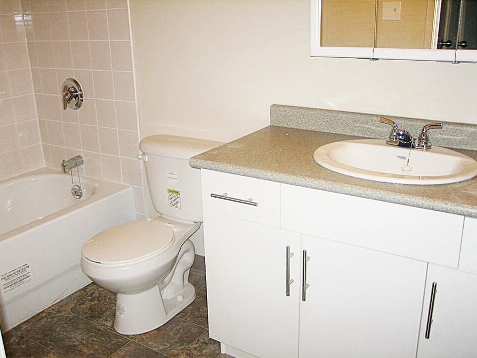 99 Dalhousie Drive #219 - Photo 5 of 21