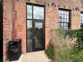 featured image of 1331 Holden St
