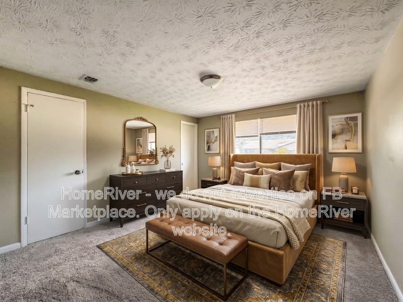 2501 Richard Ct - Photo 3 of 24