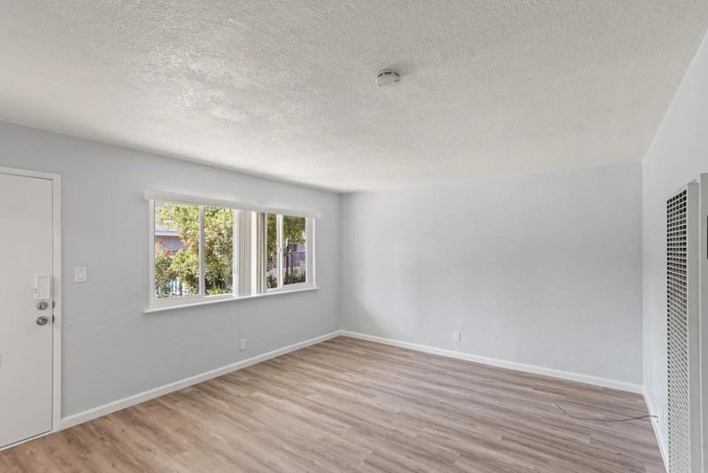 256 La Pala Dr - Photo 5 of 10