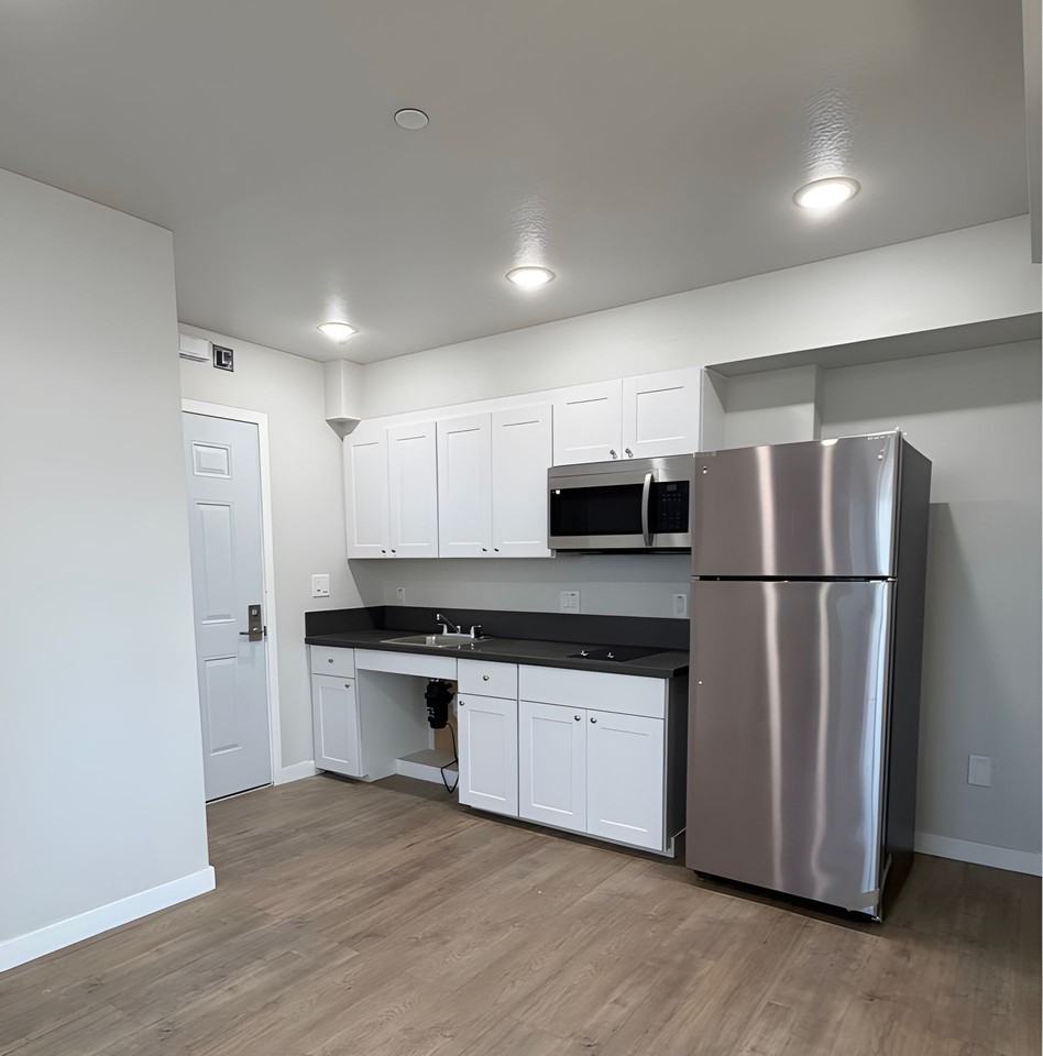LEASING SPECIAL — THROUGH OCTOBER 31ST ONLY! Gorgeous 1 bed/1 bath Apartments ~ HACLA & LACDA VOUCHERS ARE ACCEPTED! - Photo 2 of 28