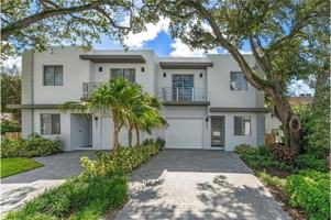 featured image of 828 Sw 30th St