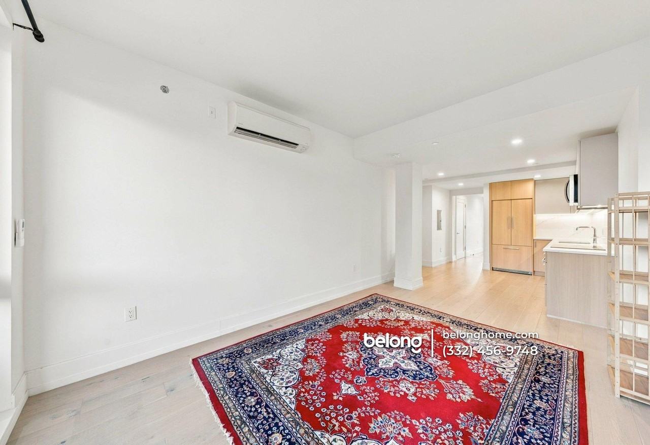 625 Rogers Ave #4C - Photo 5 of 12