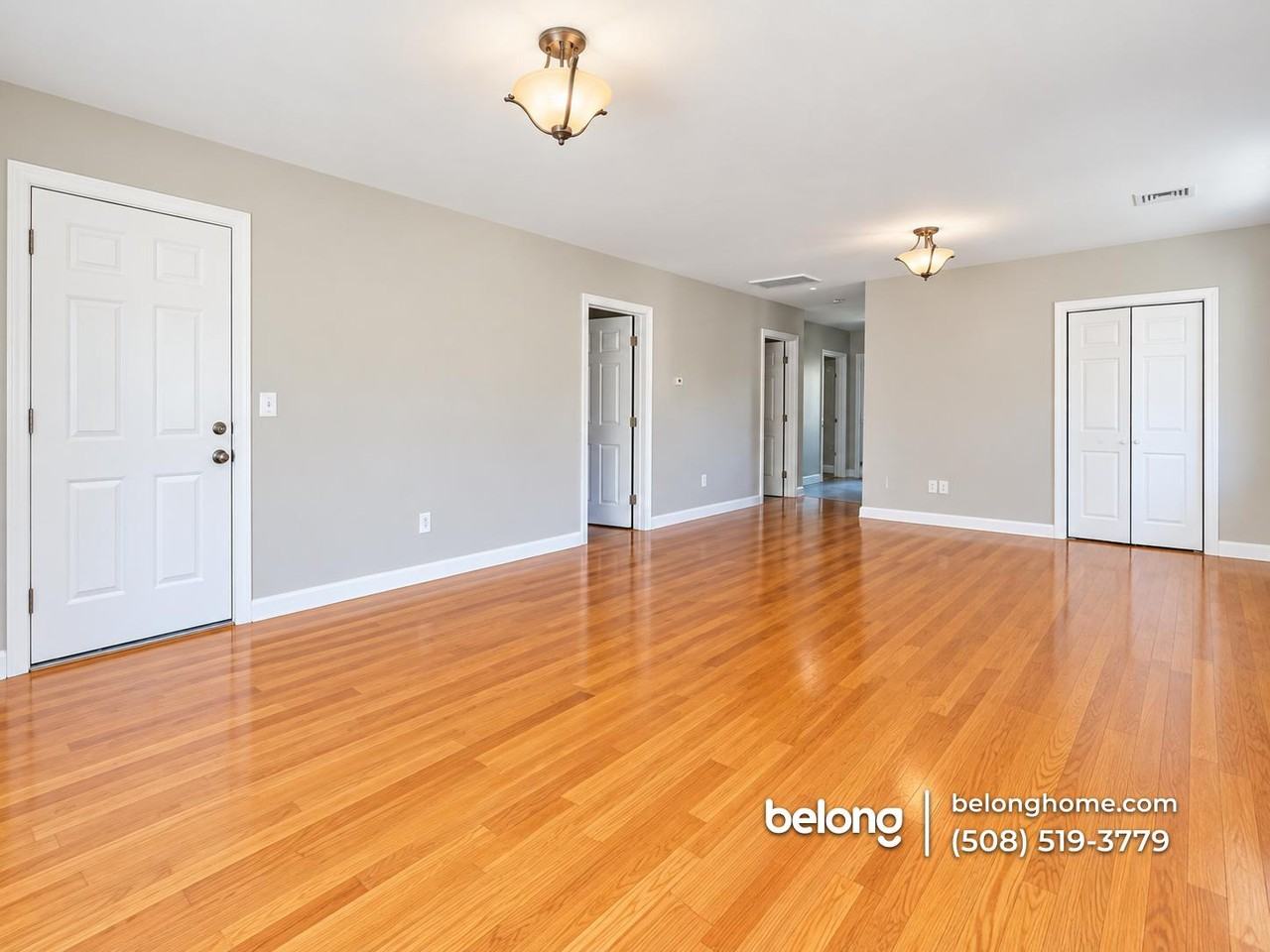 8 Zabelle Ave #2 - Photo 6 of 9