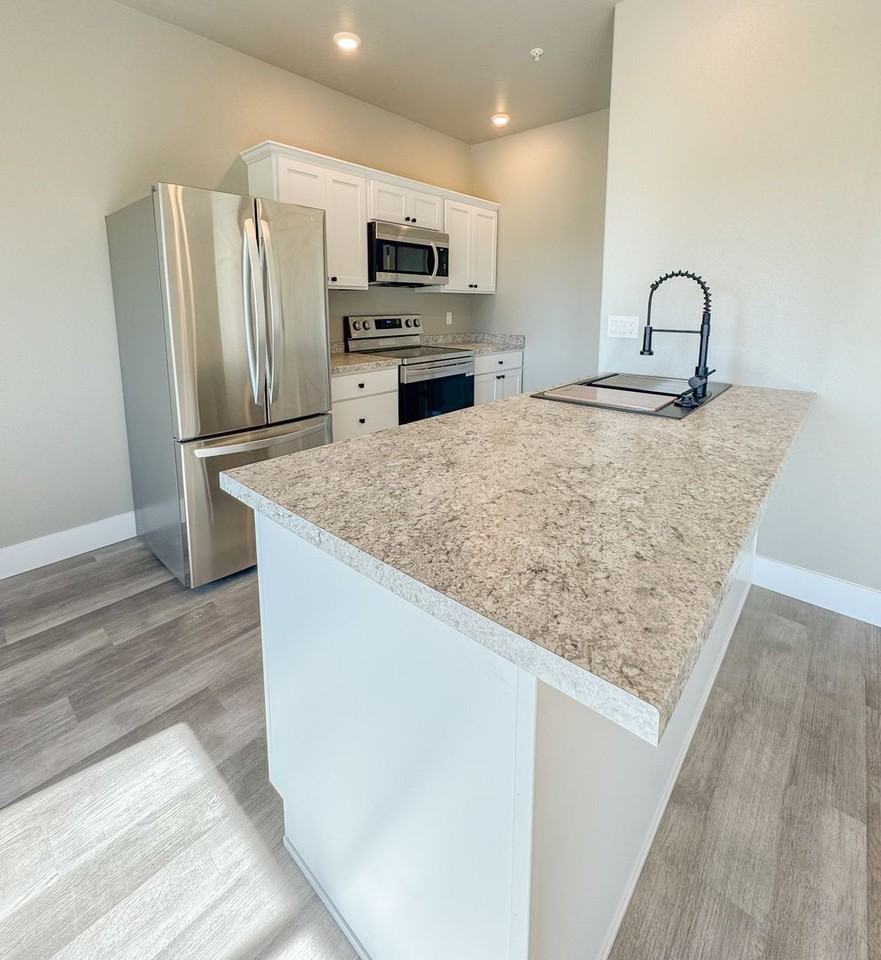 941 Covey Run Rd #115 - Photo 4 of 25