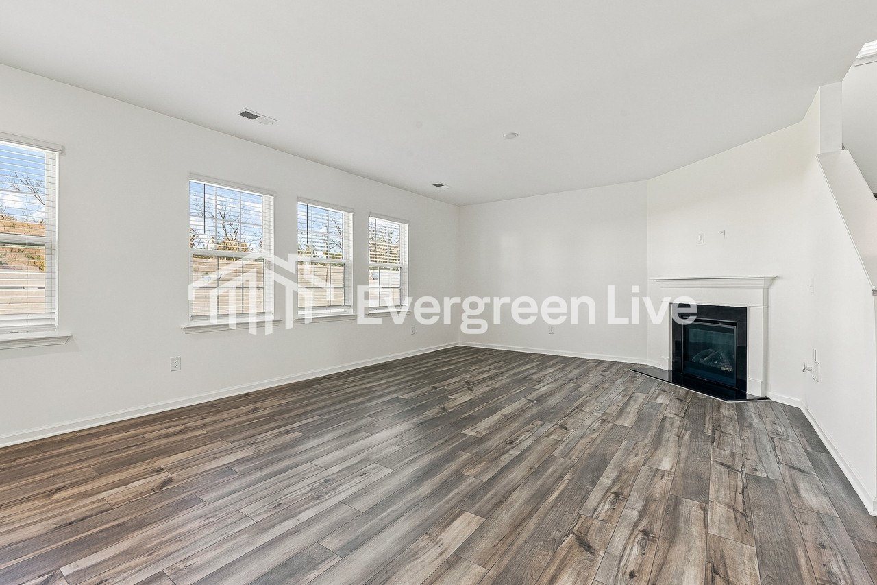 103 Shadow Stone Dr - Photo 5 of 15