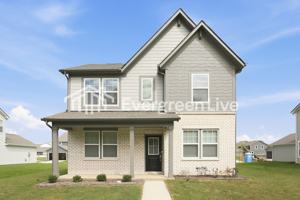 featured image of 407 W Ohio St