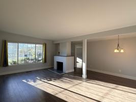 featured image of 702 San Tomas St