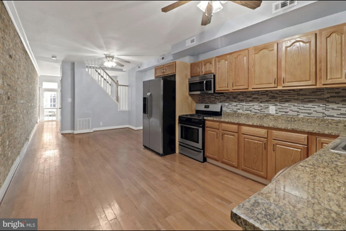 1314 S Carey St - Photo 3 of 15